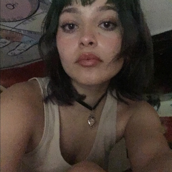 Meet your Posher, Blakeley - Picture 2 of 2